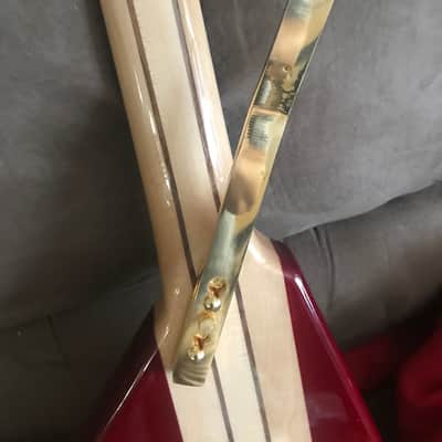 Bootlegger Guitar Strap Extender Chest Bow With Two Strap Locks. image 2
