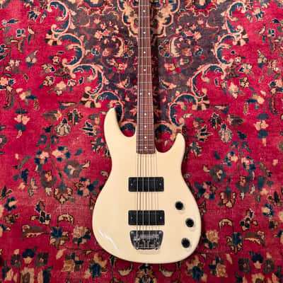 Peavey Foundation 1980s - White image 1