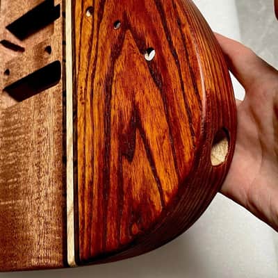 Immagine Handcrafted 9-Piece Guitar Body Ash & Mahogany Satin Natural Wood Grain - 2