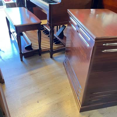 Hammond B3 and leslie 145 image 9