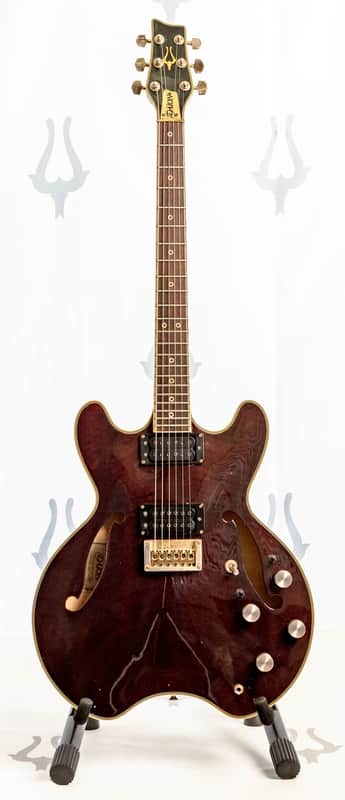 Daion Headhunter HH-555 Burgundy 1983? w/ Hardshell Case image 1