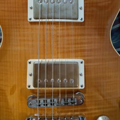 Gibson Les Paul Standard 2005 - Premium Plus Honey Burst image 4