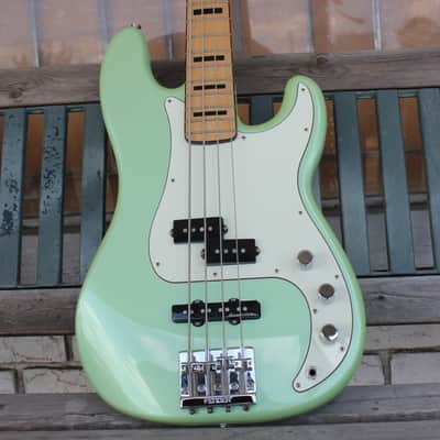 Fender MIM FSR Deluxe Precision Bass Sea Foam Green Metallic image 2