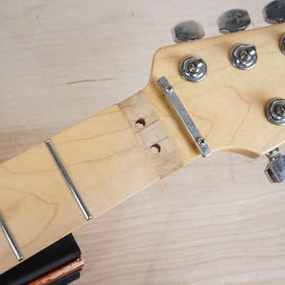 Killer KG-Exploder Neck MIJ w/ Maple Fretboard 2010s w/ Tuners image 3