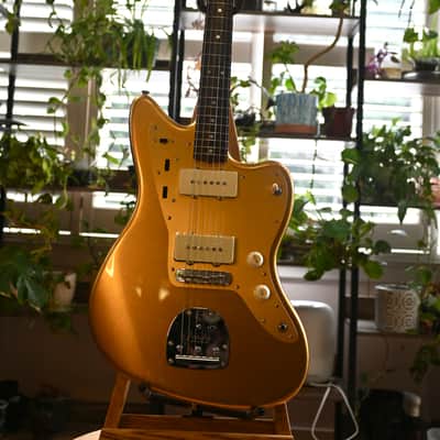 *NEW IN BOX* 2025 Fender Japan - Limited Edition - ISHIBASHI FSR Jazzmaster Traditional 60s Mystic Aztec Gold MH Matching Headstock - MIJ image 2