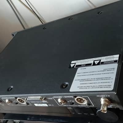 Shure UHF U4D MK2 R7 (782-810MHz) image 6