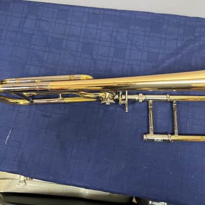 Used Yamaha YSL-682G Large Bore Tenor Trombone w/ F Attachment with Case and Mouthpiece Just Serviced image 7
