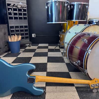 Fender JB-62 Jazz Bass ‘62 Reissue - Lake Placid Blue image 6