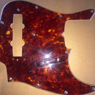 Fender Jazz 1960-64 Pickguard image 2