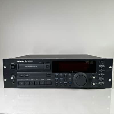Tascam DA-45HR 24-Bit High Resolution DAT Master Recorder AS-IS