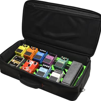 Gator GPB-BAK Aluminum Large Pedalboard, 23.75" x 10.66" w/ Softcase, Screamer Green image 6