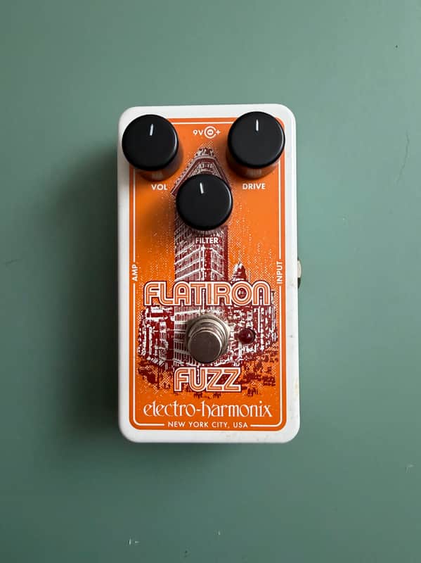 Electro-Harmonix Flatiron Fuzz