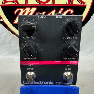 TC Electronic Vintage Bass Distortion Pedal image 2