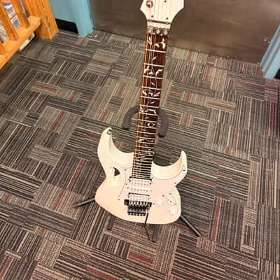 Ibanez JEMJR-WH Steve Vai Signature with Jatoba Fretboard 2018 - Present - White image 11