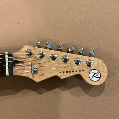 Reverend  Descent W Barotone 2025 - Trans White with case image 10