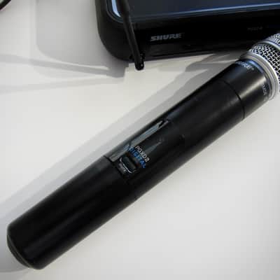 SHURE PGX2 SM58 Microphone & PGX4 DIGITAL Circa-2000s- Black & Silver image 3
