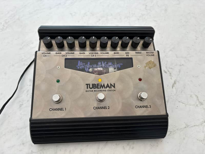 Hughes & Kettner Tubeman 3-Channel Guitar Recording Station MKII Hughes & Kettner Tubeman 3-Channel Guitar Recording Station MKII