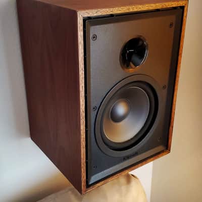 Klipsch KG 1.2 - New Walnut Veneer - Sound Beautiful - High Quality image 9
