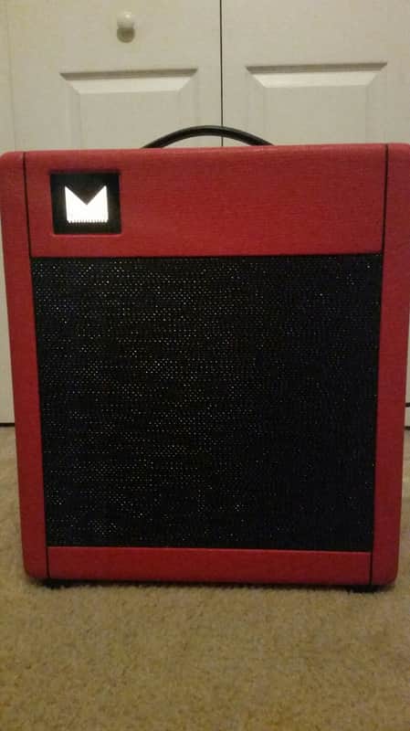 Morgan AC20 Deluxe Red image 1