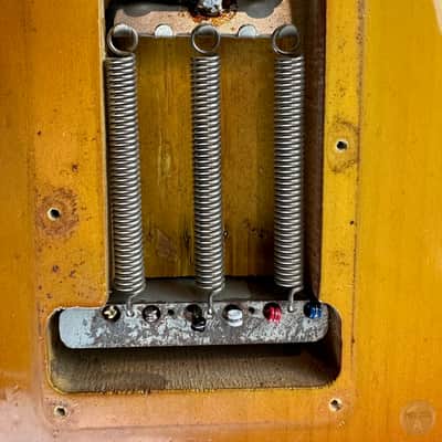 Fender Stratocaster from 1965 in sunburst finish image 10