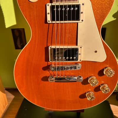 Gibson 2015 Les Paul Traditional with New Gibson Deluxe Tuners and the Rare ‘59 Tribute Humbuckers image 1