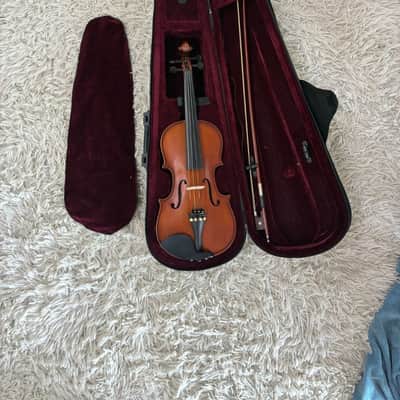 Stradella MV-1411 1/2-Size Violin Outfit –  Case, Bow & Shoulder Rest included image 9