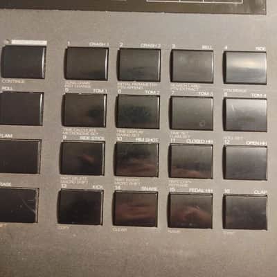 Roland R8 Rhythm Composer (Drum Machine) - One Owner - Studio Only - Free Bonus Electronic (SN-R8-04) Card 1980s - Black image 3