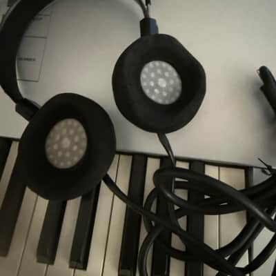 Grado Labs SR225e Open-Back Headphones 2010s - Black image 7