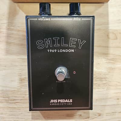 JHS Legends Series Smiley 1969 London Fuzz 2020 - Present - Black
