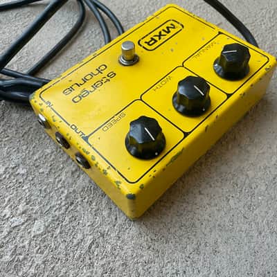 Vintage 1980 MXR Stereo Chorus guitar pedal mains powered 110v image 3