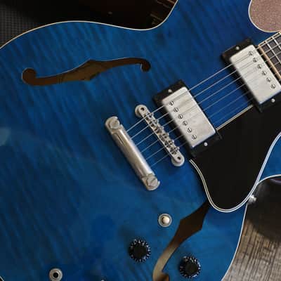 2001 Gibson Limited Edition ES-335 Dot Semi-Hollow Electric Guitar Trans Blue + OHSC image 5