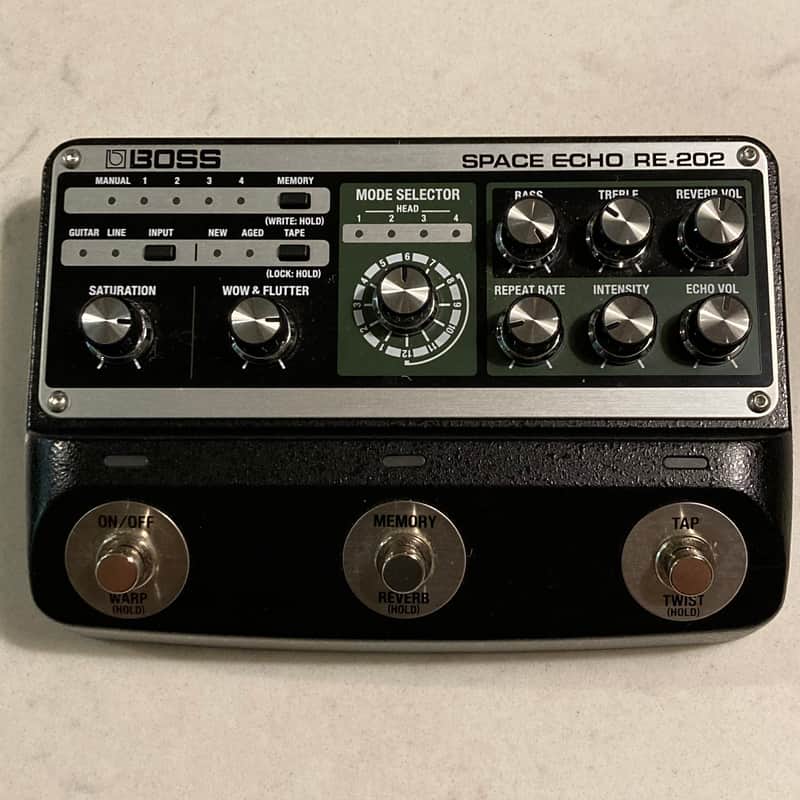 Boss RE-202 Space Echo
