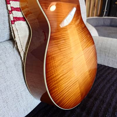 Taylor GS-6 2011 - Honeyburst image 12