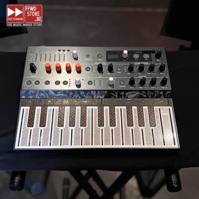 Arturia MicroFreak 25-Key Algorithmic Synthesizer 2019 - Present - Black image 1