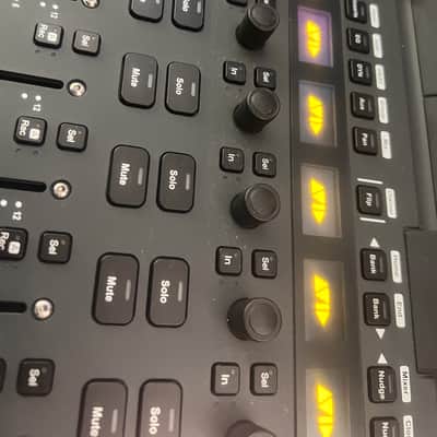 Avid S1 8 Fader EUCON Desktop Pro Tools Control Surface 2 Black 2024 image 2
