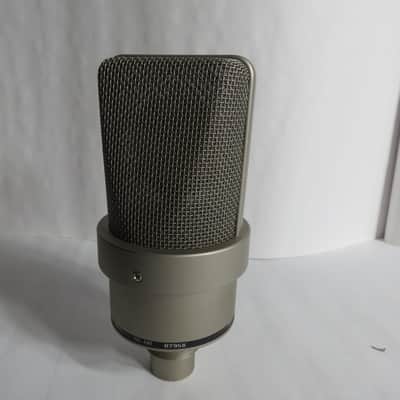Neumann TLM 103 Large Diaphragm Condenser Mic original 1997 run with wooden box image 4