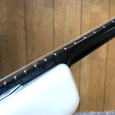 Steinberger GP-3SA White - Newburgh image 21