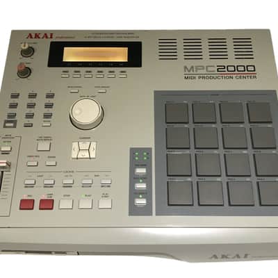SERVICED Akai MPC2000 Drum Machine and Sampler with Max Ram and Dust Cover