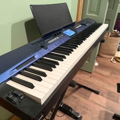 Casio Privia px560-m 2015 - Blue image 4