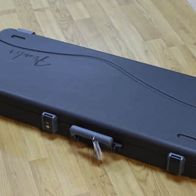 Fender American Ultra Stratocaster Maple Fingerboard Texas Tea with Hard Case B-Stock image 10