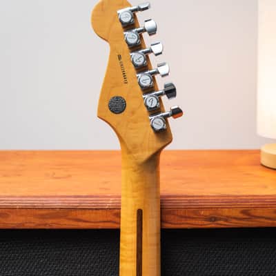 Fender USA Stratocaster Selec 2012 - Dark Cherry image 4