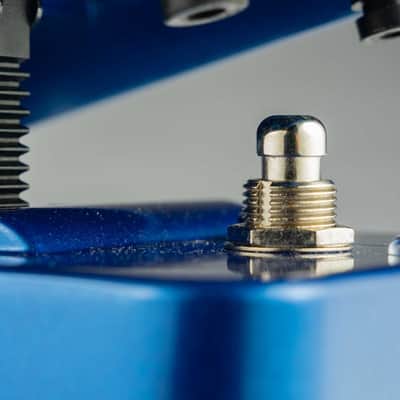 Xotic XW-2 Wah Pedal in Metallic Blue image 3