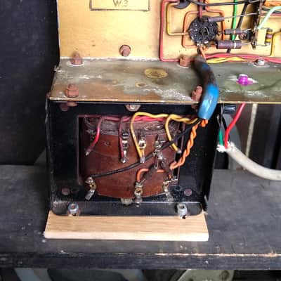 Watkins Dominator V front Tremolo 1961-1962 image 17
