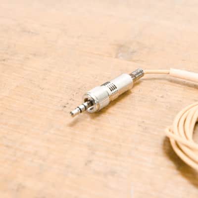 Sennheiser MKE 2 Lavalier Lapel Mic w/ Locking 3.5mm Connector - Beige CG012BC image 3