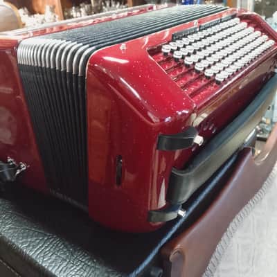 GORGEOUS CAVAGNOLO FRANCE 96 BASS 4 VOICE CHROMATIC ACCORDION COMPACT PRO 8 image 4