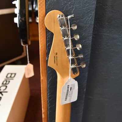 Fender Vintera 6 String '60s Stratocaster Electric Guitar in Ice Blue Metallic w/Gig Bag image 7