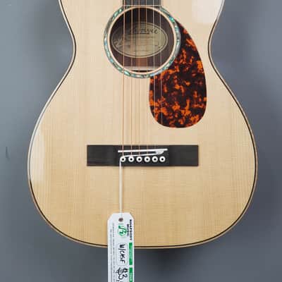 Larrivee P-09 Natural w/ Indian Rosewood back and sides image 2