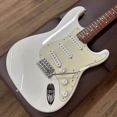 Fender Made in Japan USED ​​FSR Traditional 60s Stratocaster (Olympic White) [SN.JD25002793] Fender image 9
