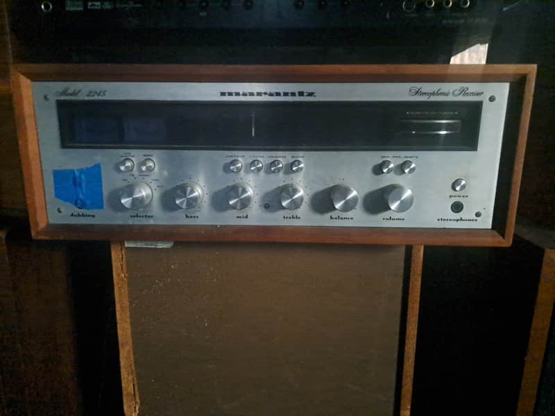 Marantz Model 2245 from 1971 to approximately 1976. - Good image 1