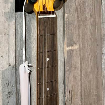 Squier Classic Vibe '60s Jazzmaster,  Olympic White Shop Small, Buy Indie Music & Be Happy image 6